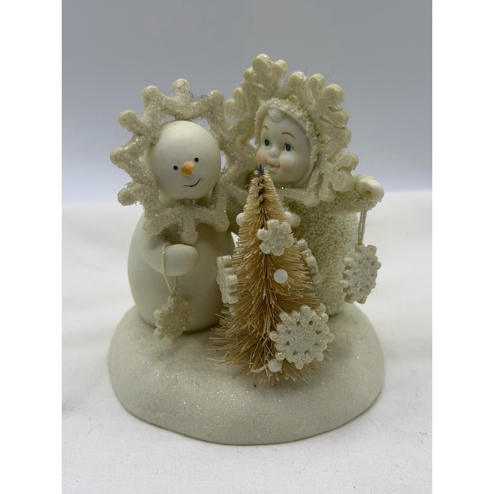 Adorable Department 56 Snowbabies Snowflake Magic Tree Snowman is magical. READ
